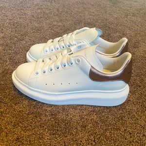 Alexander McQueen Rose Gold *Size 8*